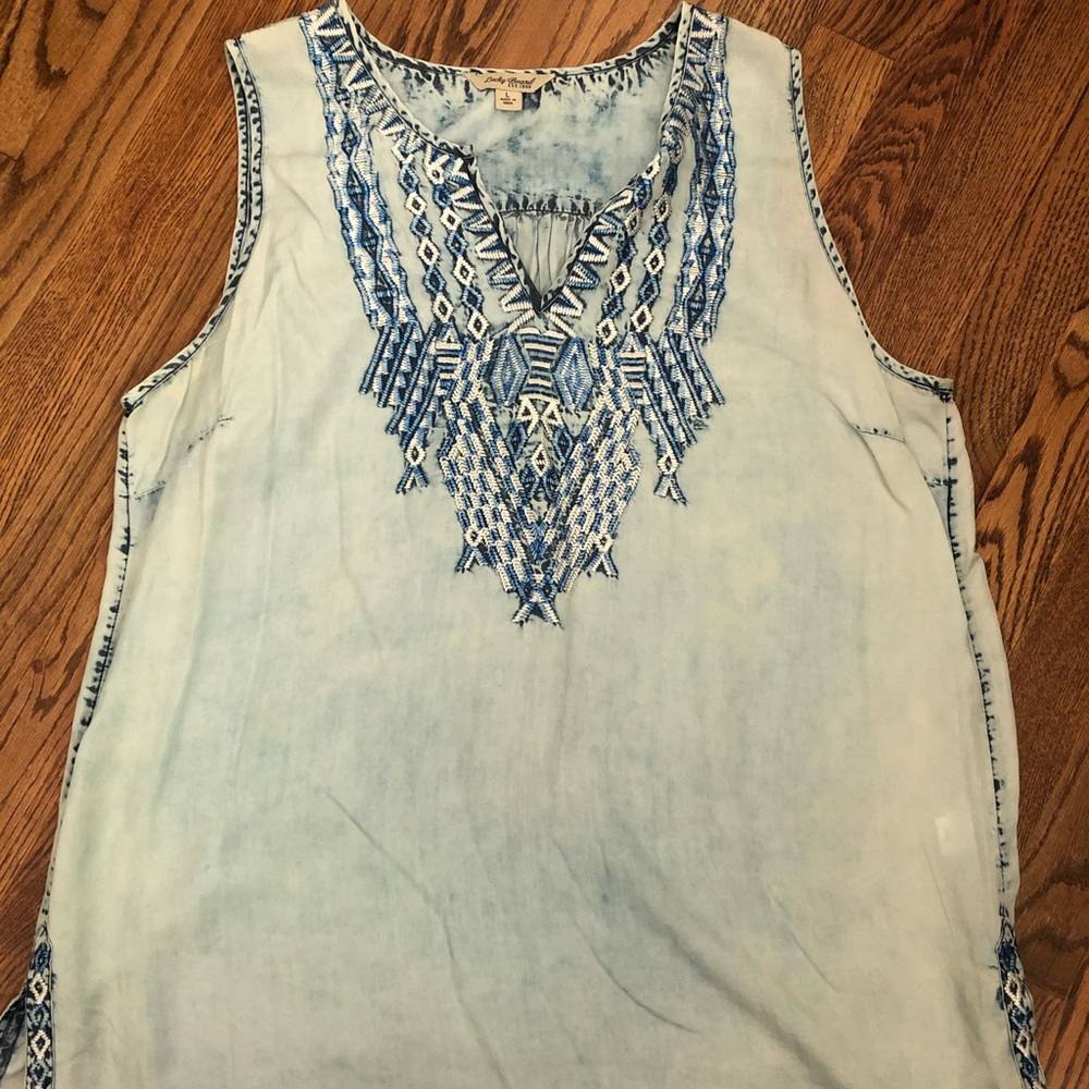 Lucky Brand distressed denim tank with detail